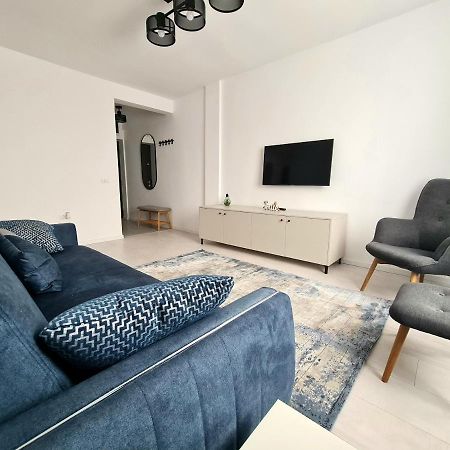 Dolphin Apartment Near Neversea Beach Constanţa Extérieur photo